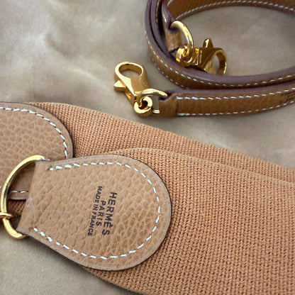 Hermès Kelly Bag 32 Clemence Leder goldene Hardware braun / sehr gut