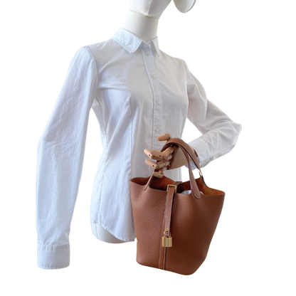 Hermès Picotin 18 Taurillon Clémence braun goldene Hardware 2025 Fullset / neuwertig Hermès