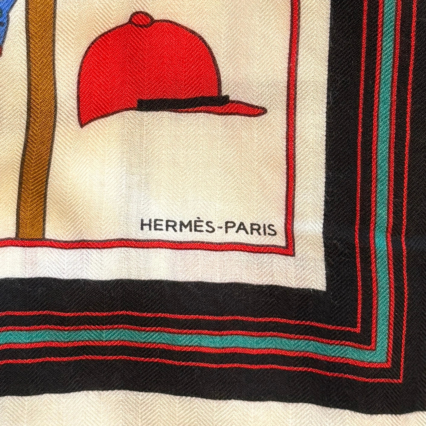 Hermès Schal Pferd Weiß / neuwertig Hermès