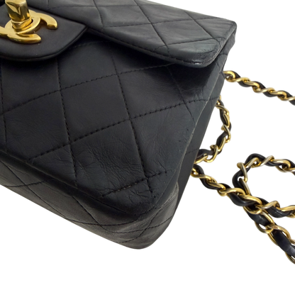 Chanel Timeless Mini Classic Flap schwarz GHW Vintage / gut Chanel