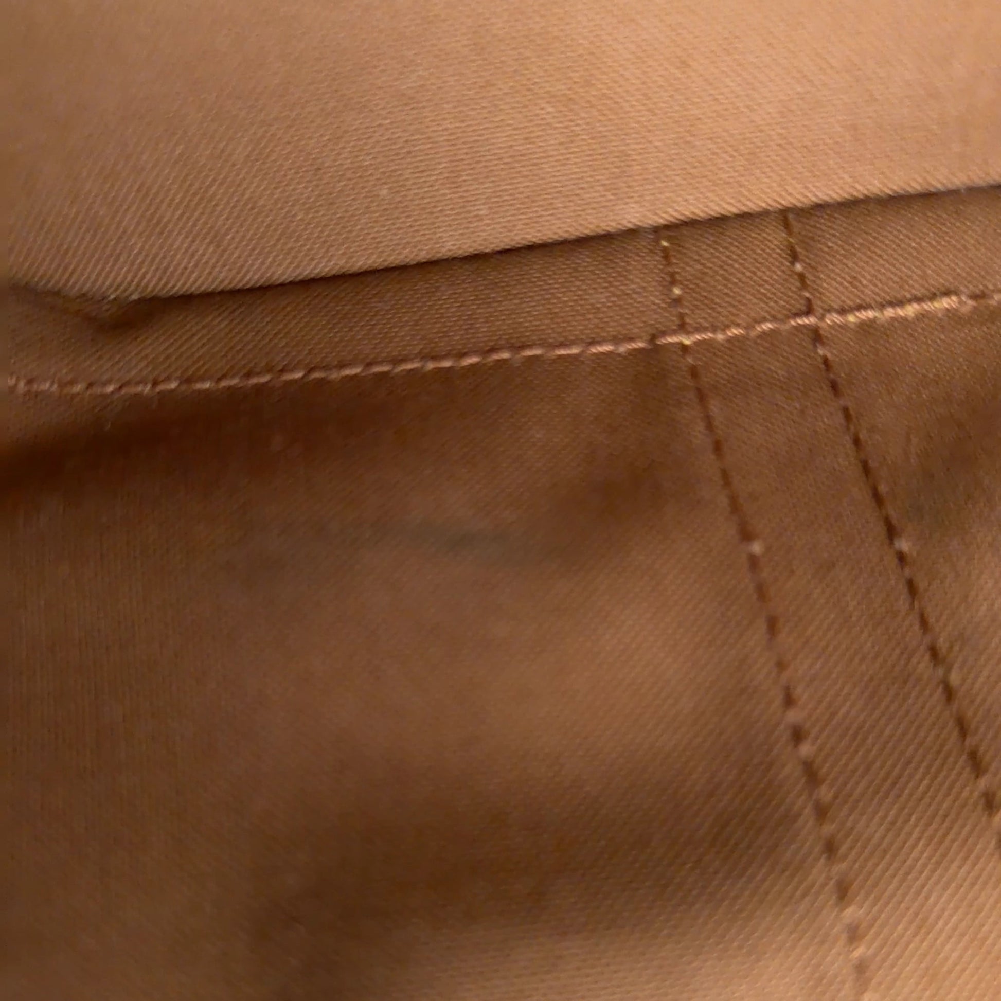 Louis Vuitton Petit Noé Monogram Canvas / sehr gut Louis Vuitton