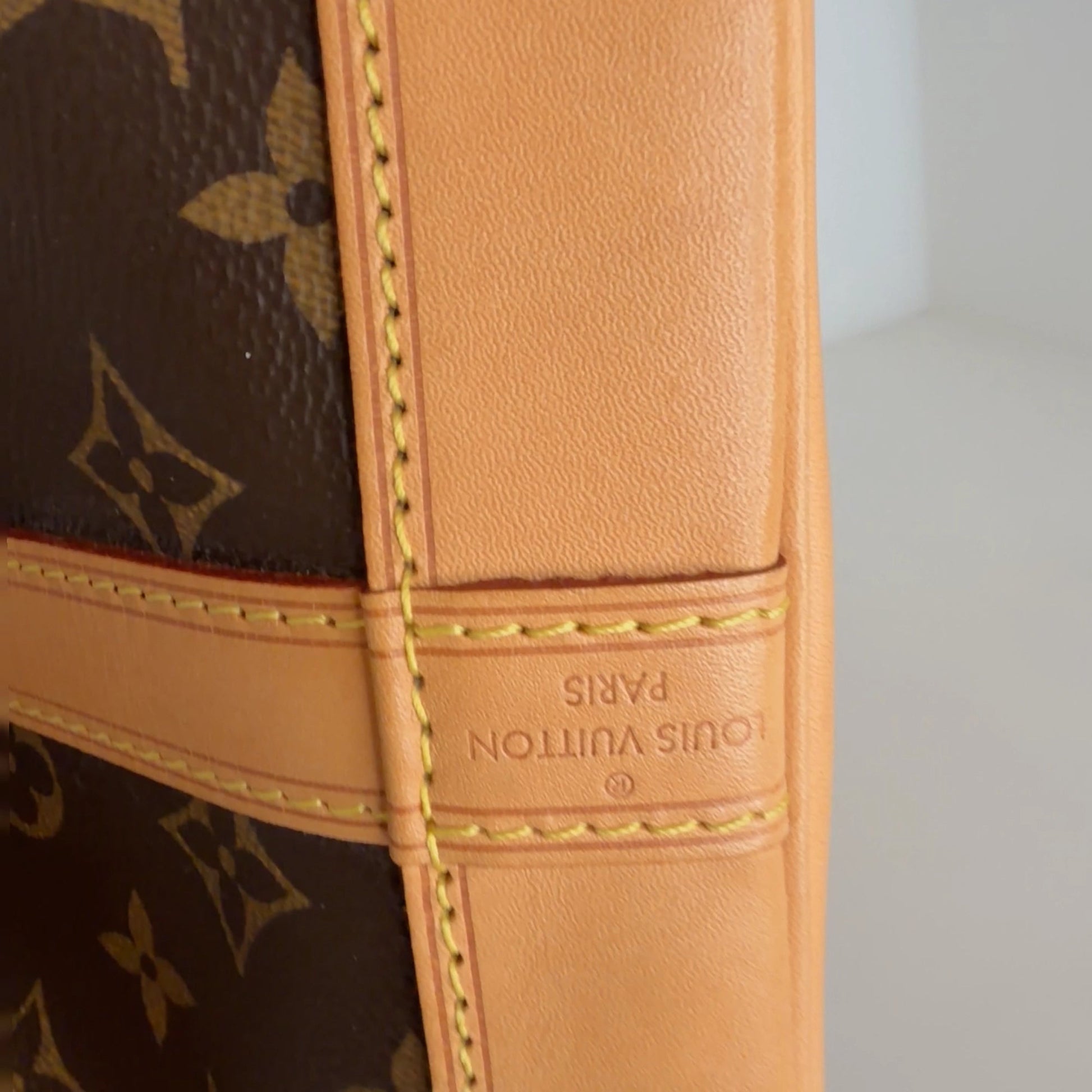 Louis Vuitton Petit Noé Monogram Canvas / sehr gut Louis Vuitton