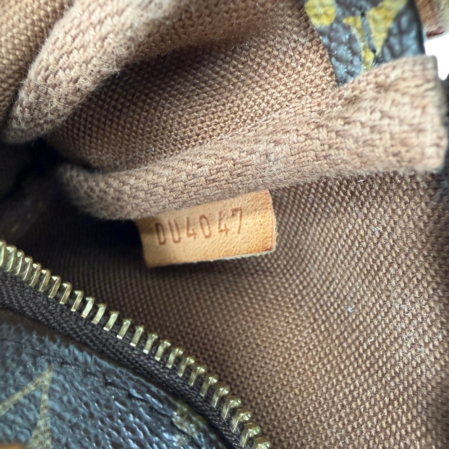 Louis Vuitton Mini Pochette Monogram Canvas Braun 2007 / gut Louis Vuitton