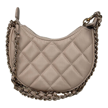 Chanel Hobo Bag Mini light beige Lammleder / sehr gut Chanel