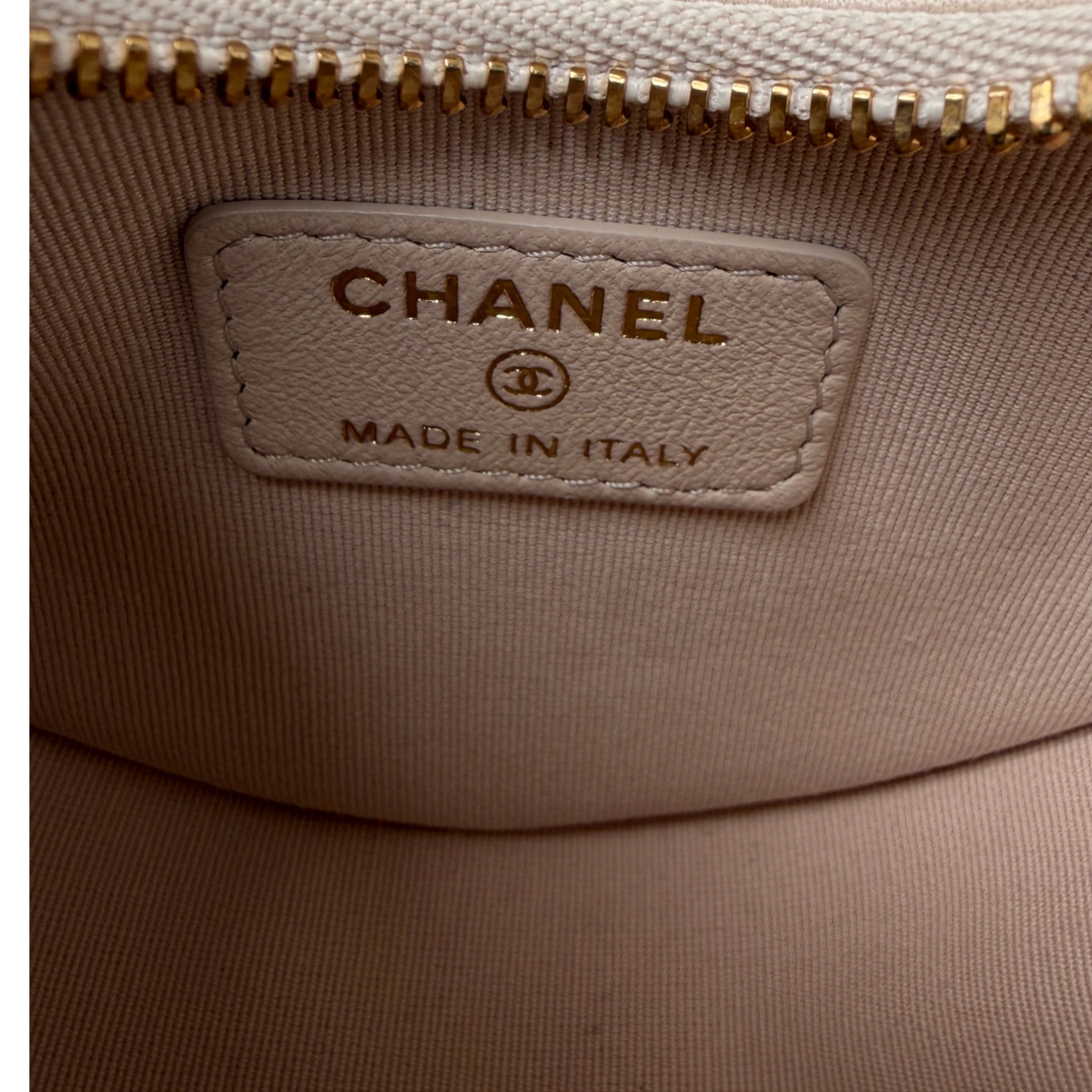 Chanel Hobo Bag Mini light beige Lammleder / sehr gut Chanel