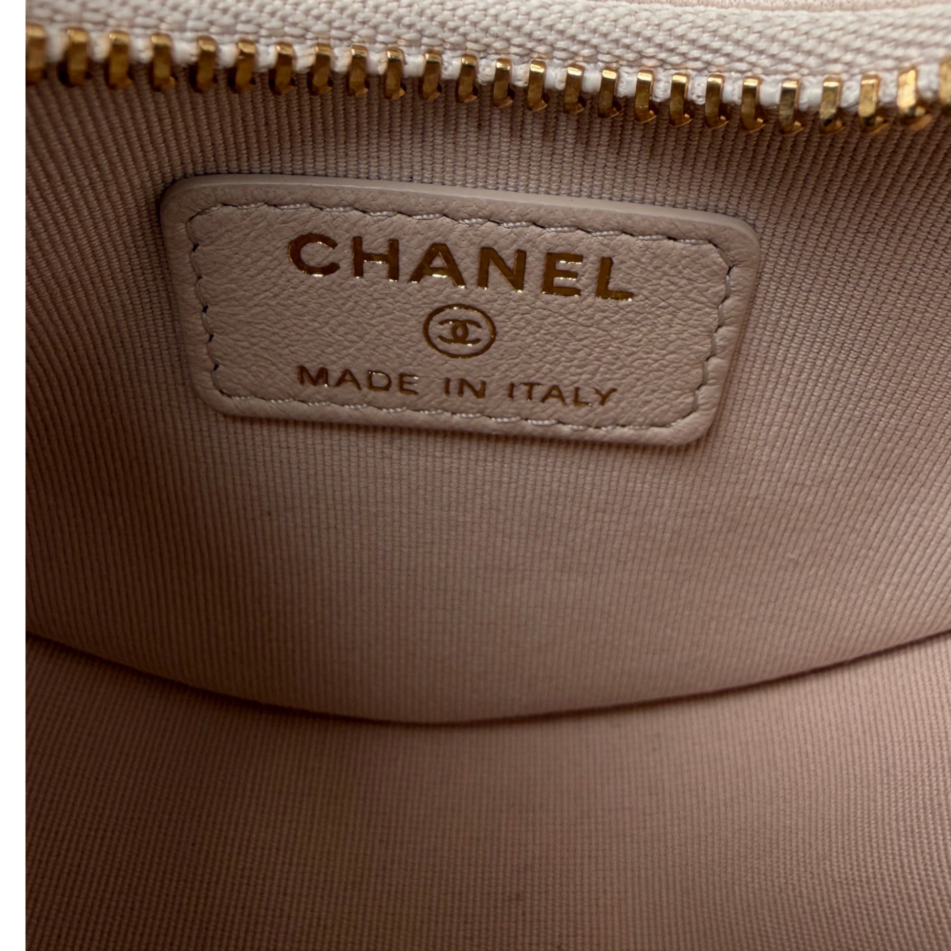 Chanel Hobo Bag Mini light beige Lammleder / sehr gut Chanel