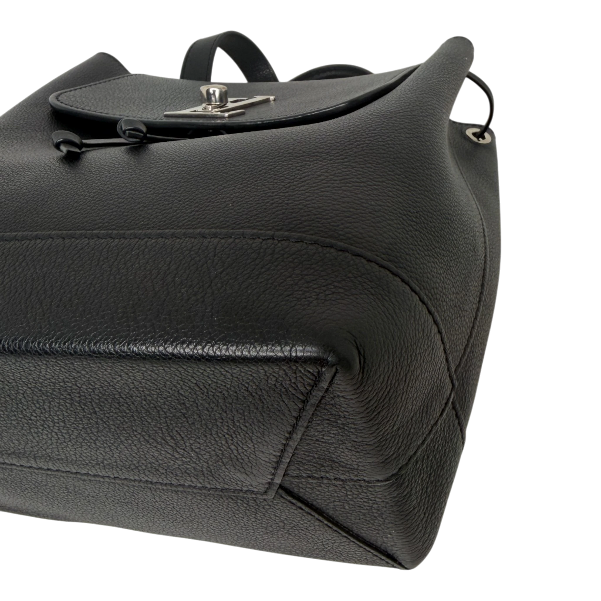 Louis Vuitton Lockme Lederrucksack schwarz silber / sehr gut Louis Vuitton