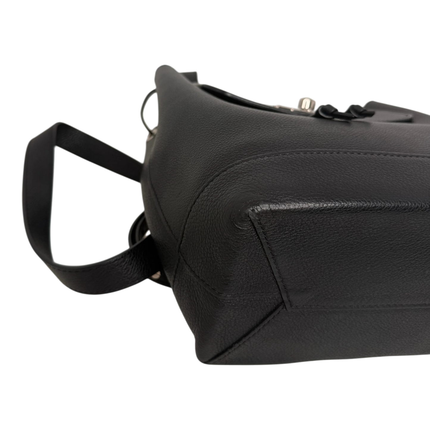 Louis Vuitton Lockme Lederrucksack schwarz silber / sehr gut Louis Vuitton