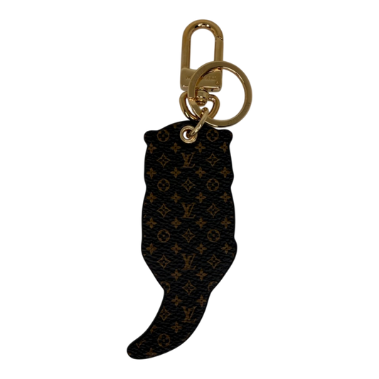 Louis Vuitton Key Holder Bag Charm Otter M00823 Louis Vuitton