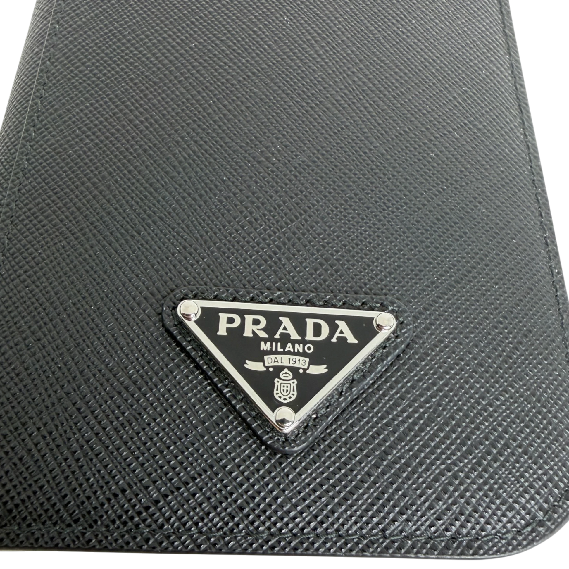 Prada Hülle iPhone 17 Pro Max Saffiano Leder schwarz Fullset Prada