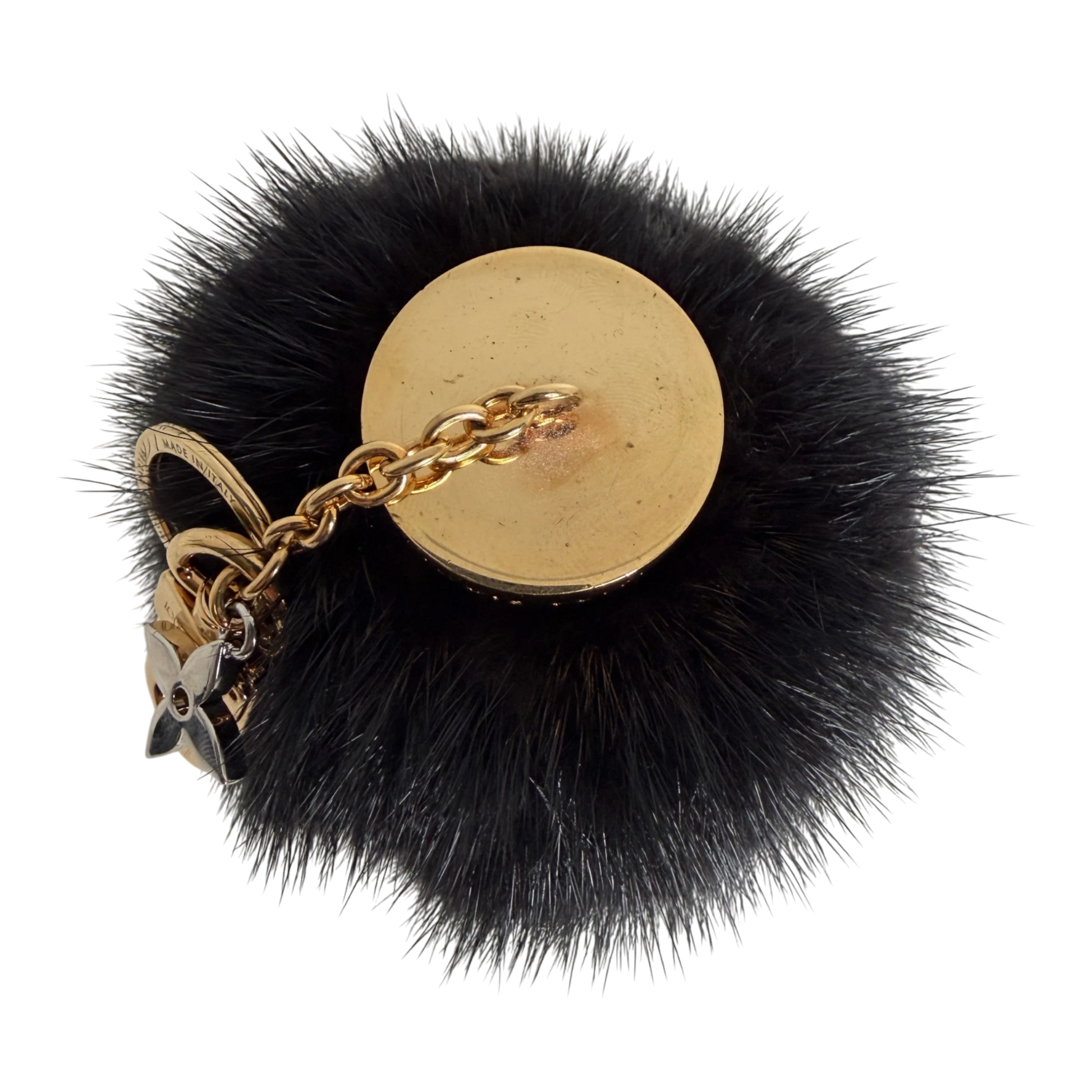 Louis Vuitton Mink Bubble V Bag Charm Echtheitscheck