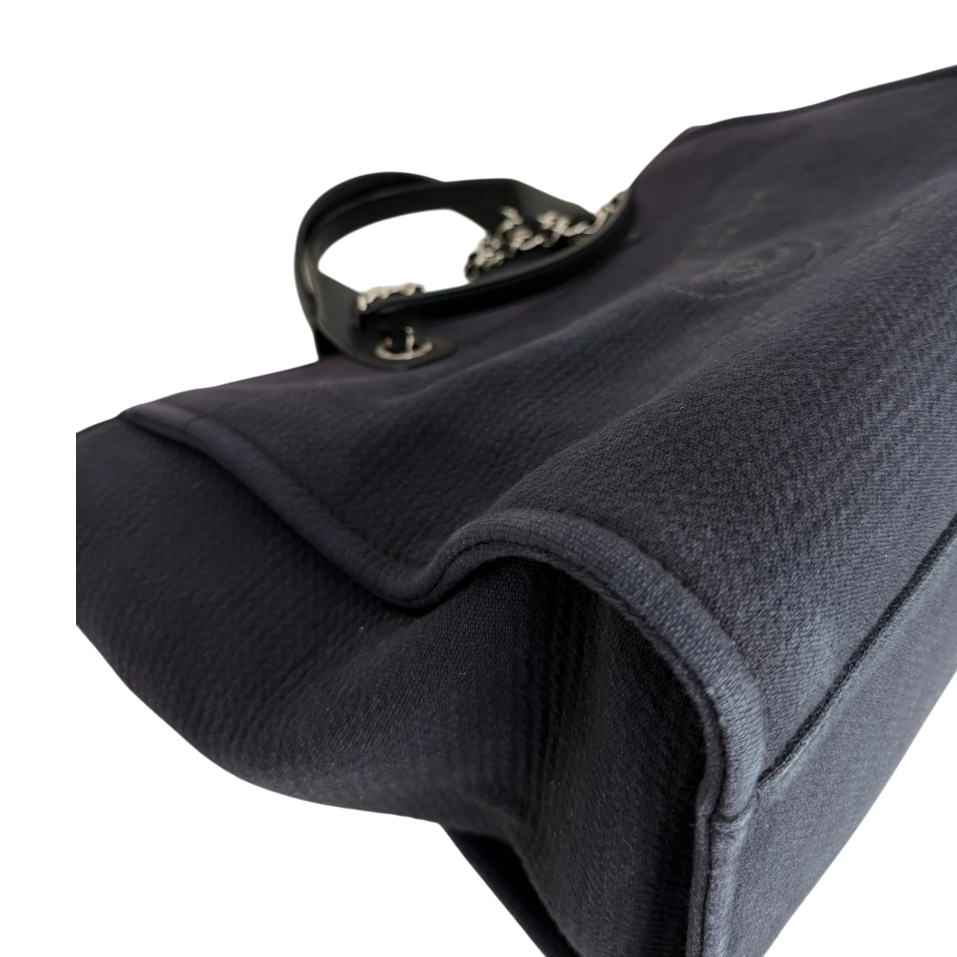 Chanel Deauville mittelgroße Tasche Navy silberne Hardware 2022 Chanel