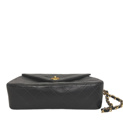 Chanel Classic Envelope Tasche Lammleder schwarz Chanel