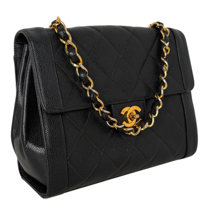Chanel Vintage Flap Bag Caviar Schwarz vergoldete Hardware Chanel