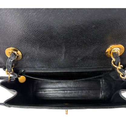 Chanel Vintage Flap Bag Caviar Schwarz vergoldete Hardware Chanel