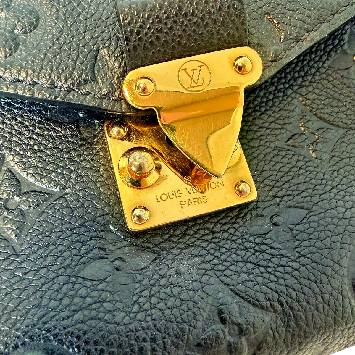 Louis Vuitton Pochette Métis Empreinte Schwarz Louis Vuitton