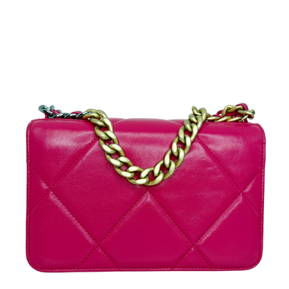 Chanel 19 Wallet On Chain WOC Lammleder Pink Fuchsia Gold Silber Chanel