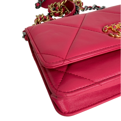 Chanel 19 Wallet On Chain WOC Lammleder Pink Fuchsia Gold Silber Chanel