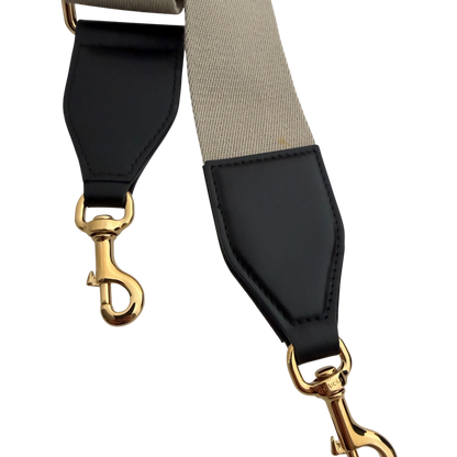 Gucci GG Matelassé Small Shoulder Bag Leder Schwarz Gold 2 Riemen Gucci
