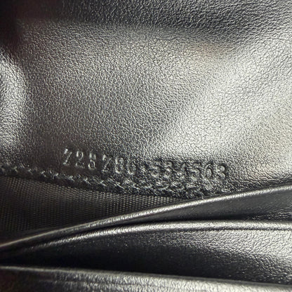 Gucci GG Matelasse Geldbörse schwarz Leder goldene Hardware Gucci