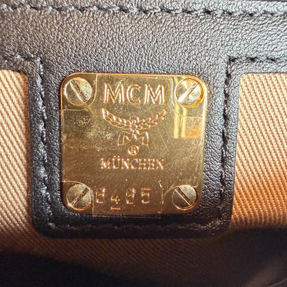 MCM Tracy Medium Crossbody Visetos Cognac Schwarz Gold Kette MCM