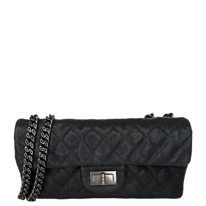 Chanel 2.55 Reissue East-West Flap Kaviarleder Grau, Ruthenium / neuwertig Chanel