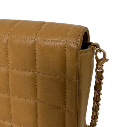 Chanel Chocolate Bar Bag Lammleder braun / sehr gut Chanel