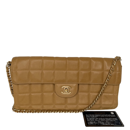 Chanel Chocolate Bar Bag Lammleder braun / sehr gut Chanel