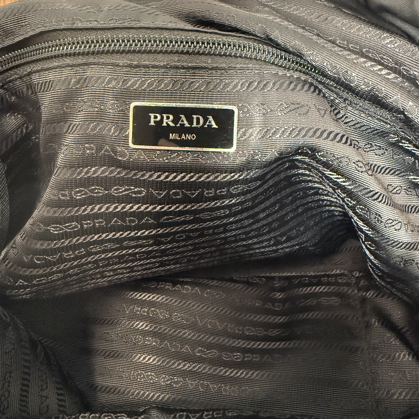 Prada Nylon New Vela Studded Tote Bag schwarz / sehr gut Prada