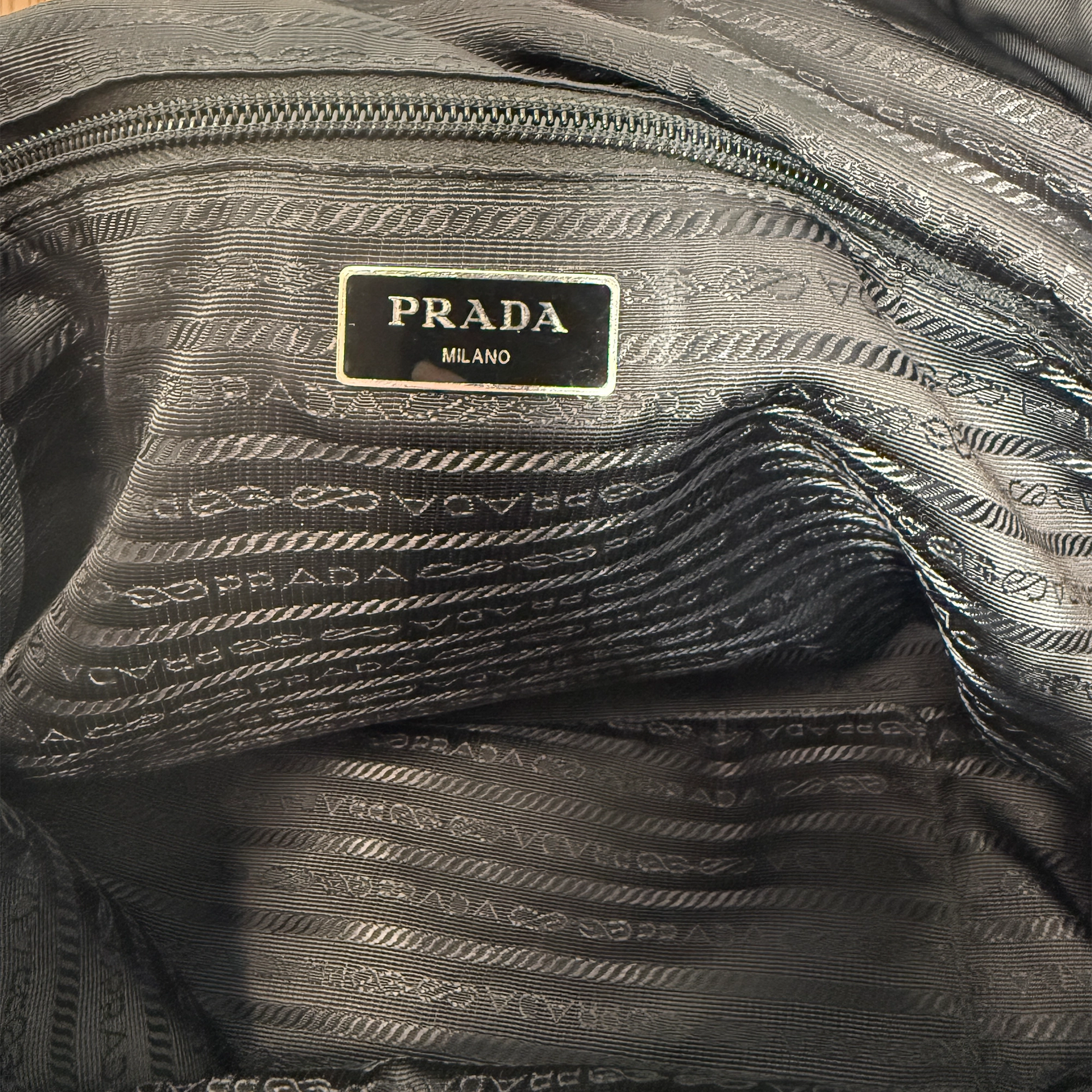 Prada Nylon New Vela Studded Tote Bag schwarz / sehr gut Prada