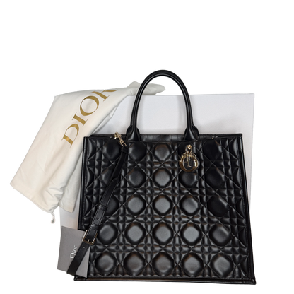 Dior Book Tote Large Macrocannage Kalbsleder Schwarz Gold Dior