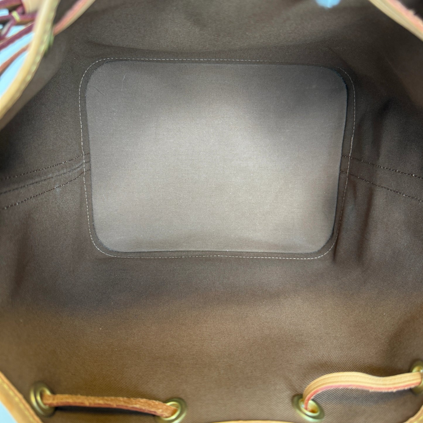 Louis Vuitton Petit Noé Monogram Canvas / sehr gut Louis Vuitton