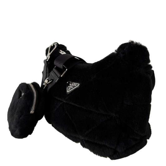 Prada Re-Edition 2005 Shoulder Bag Quilted Shearling Small / neuwertig Prada