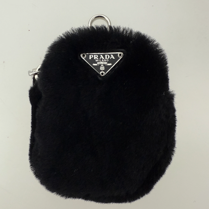 Prada Re-Edition 2005 Shoulder Bag Quilted Shearling Small / neuwertig Prada