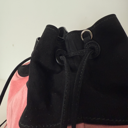 Prada Scamosciato Fringe Bucket Bag rosa schwarz  / neuwertig Prada