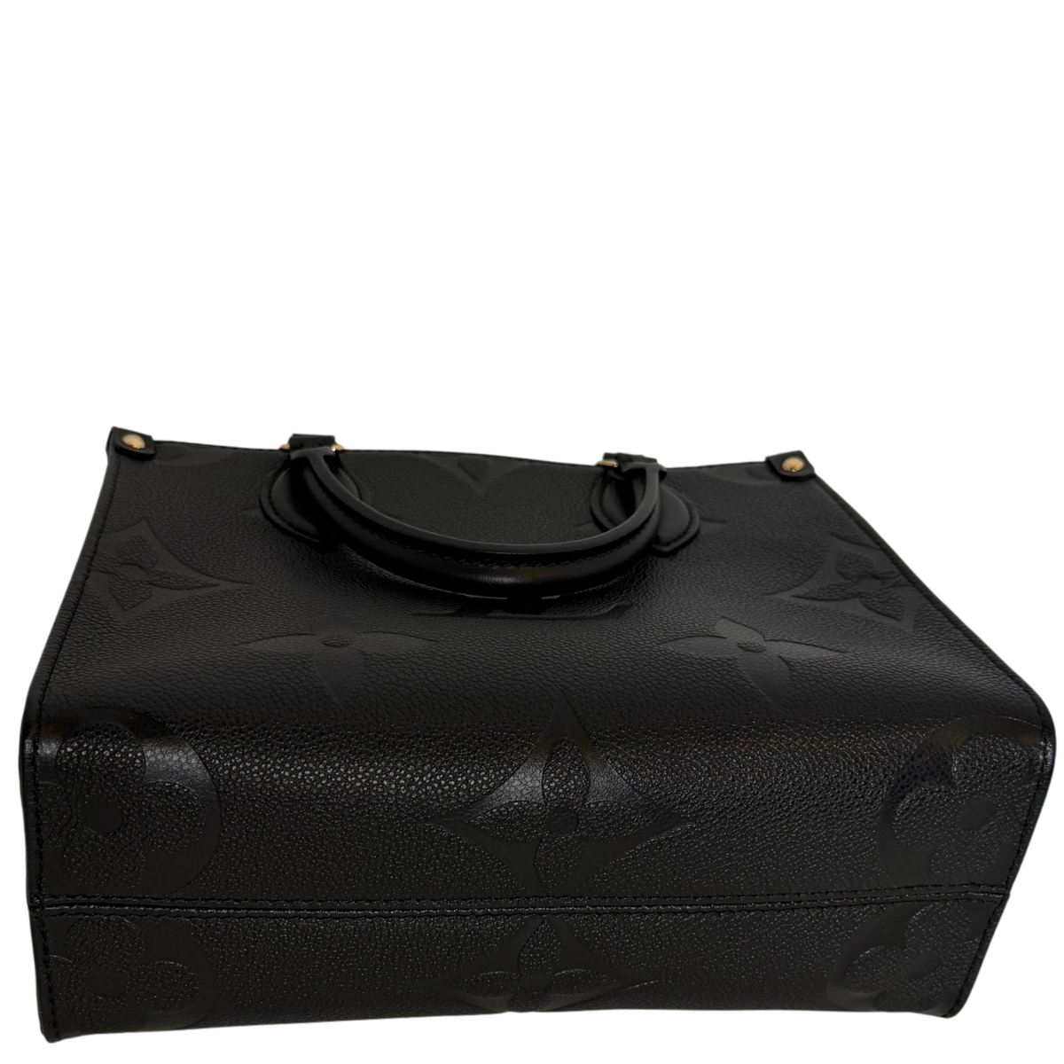 Louis Vuitton OnTheGo PM Monogram Empreinte Leder Schwarz Gold – Ansicht 4