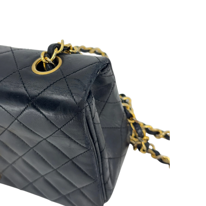 Chanel Vintage Full Flap Bag Lammleder Schwarz Gold 1989-1991 – Ansicht 17