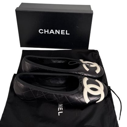 Chanel Cambon Ballerinas Lammleder Schwarz Weiß CC Größe 41