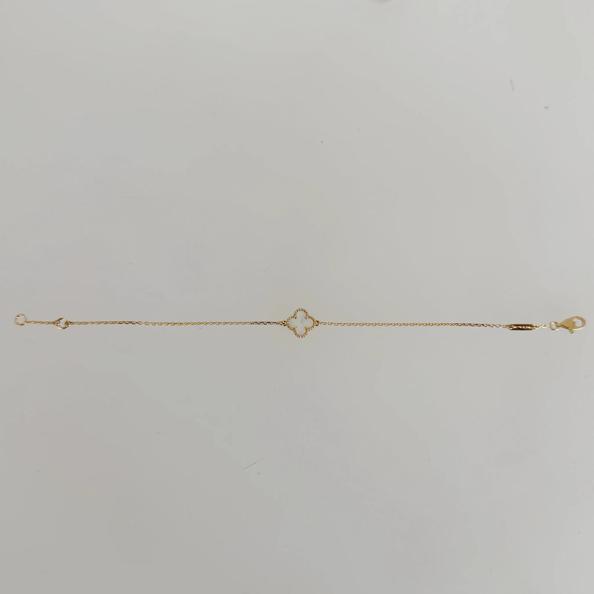 Van Cleef & Arpels Sweet Alhambra Armband Perlmutt 18K Gelbgold