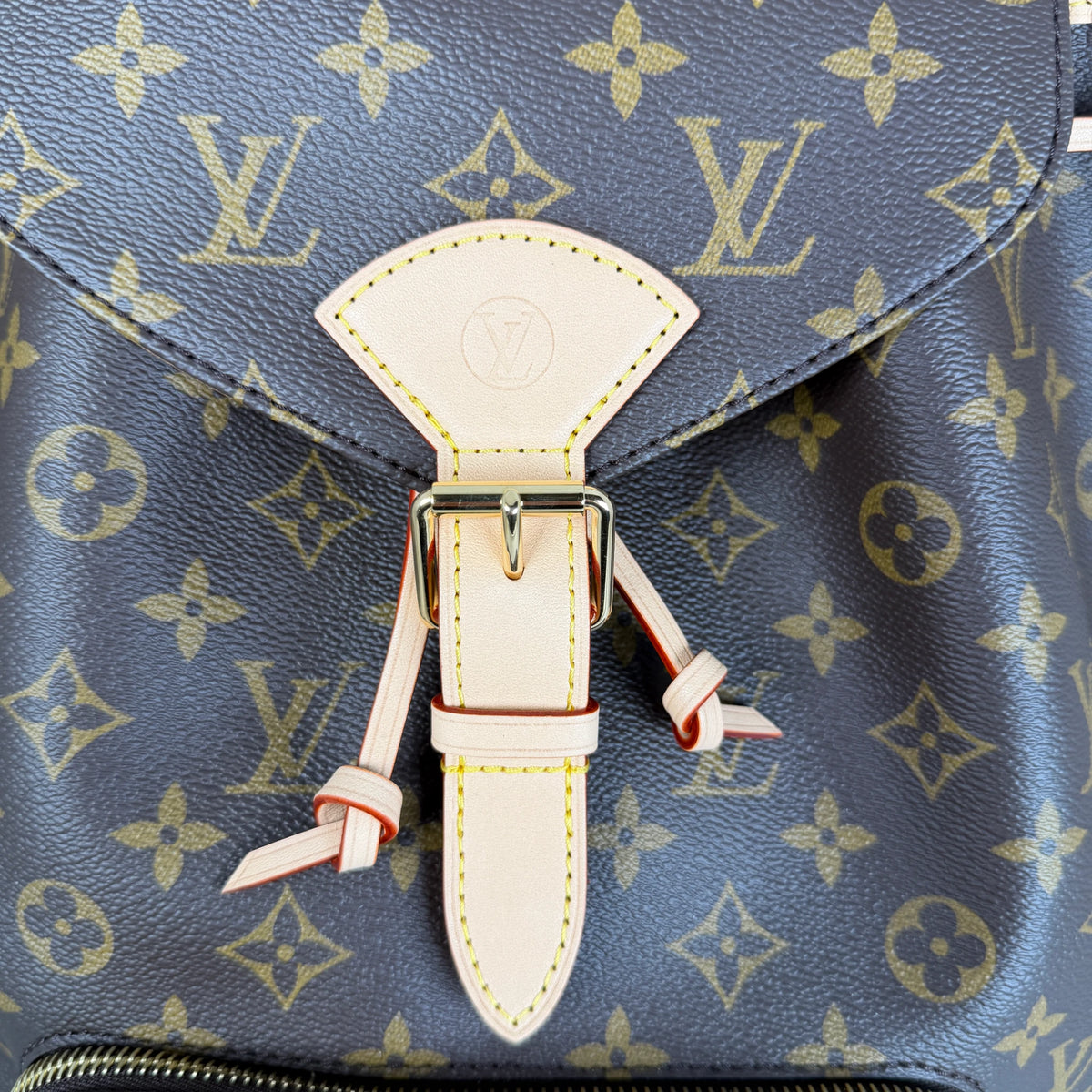 Louis Vuitton Montsouris MM Rucksack Monogram Canvas Vachetta Gold