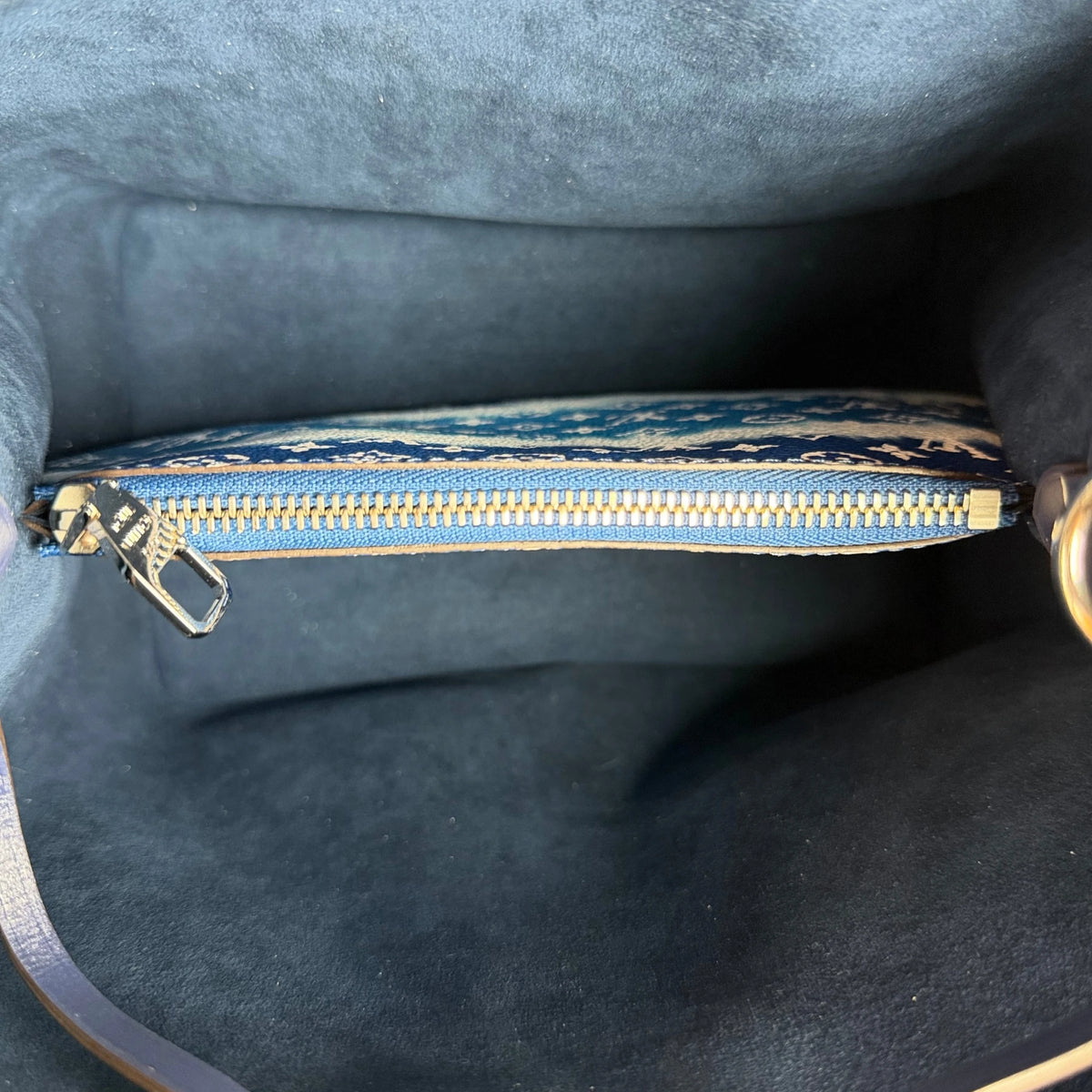Louis Vuitton NéoNoé MM Escale Monogram Giant Blau Weiß Silber