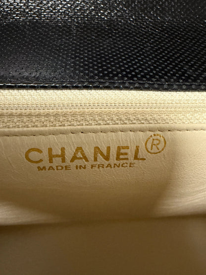 Chanel Single Flap Bag Medium Lammleder perforiert  Schwarz/Weiß / sehr gut Chanel