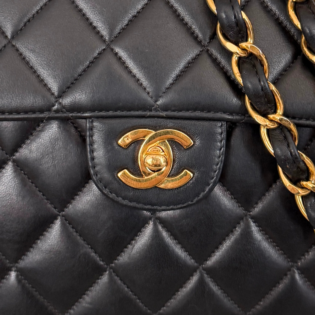 Chanel Timeless Jumbo Single Flap Bag Schwarz / sehr gut