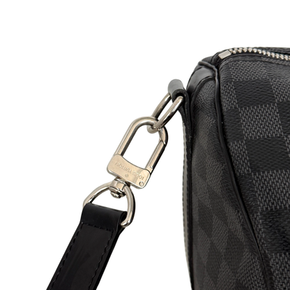 Louis Vuitton Keepall 45 mit Schulterriemen in Damier Graphite Canvas N41418 Schwarz / gut Louis Vuitton