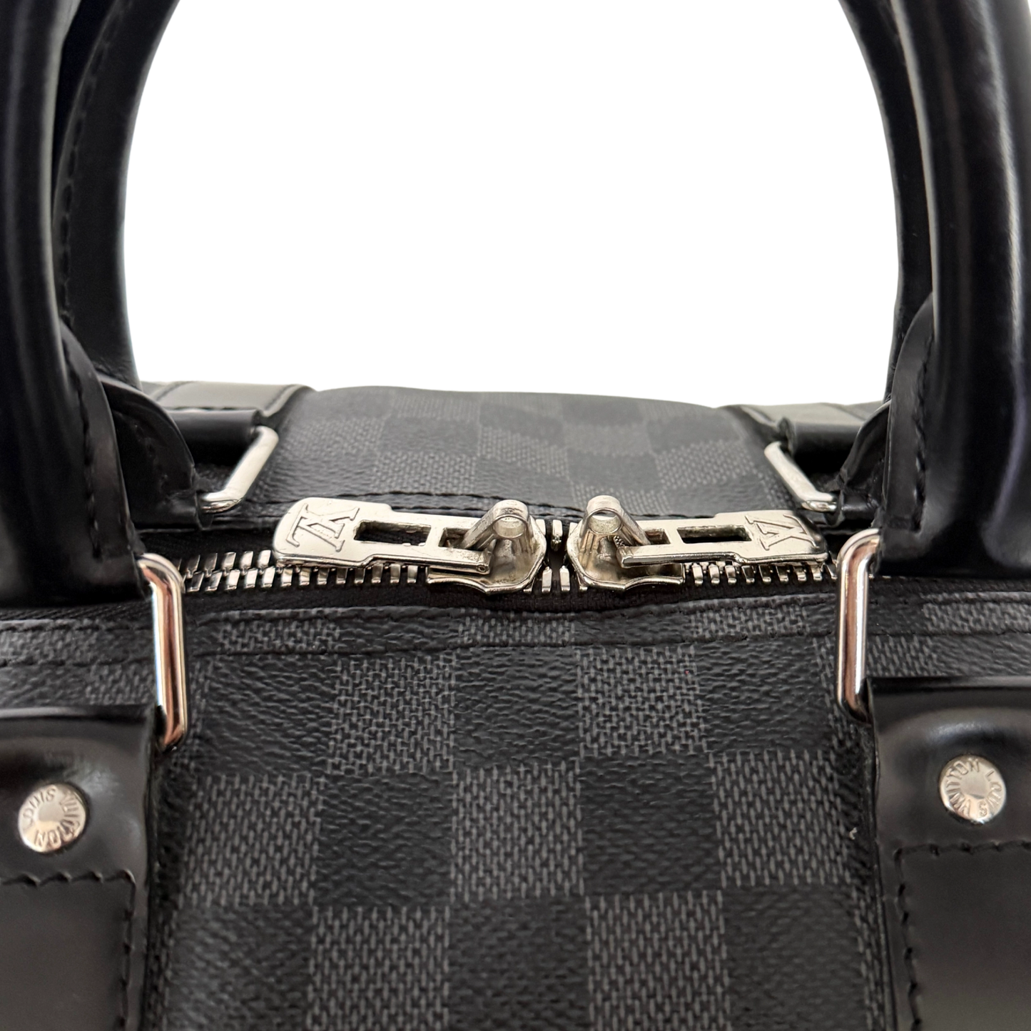 Louis Vuitton Keepall 45 mit Schulterriemen in Damier Graphite Canvas N41418 Schwarz / gut Louis Vuitton