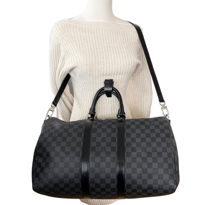 Louis Vuitton Keepall 45 mit Schulterriemen in Damier Graphite Canvas N41418 Schwarz / gut Louis Vuitton