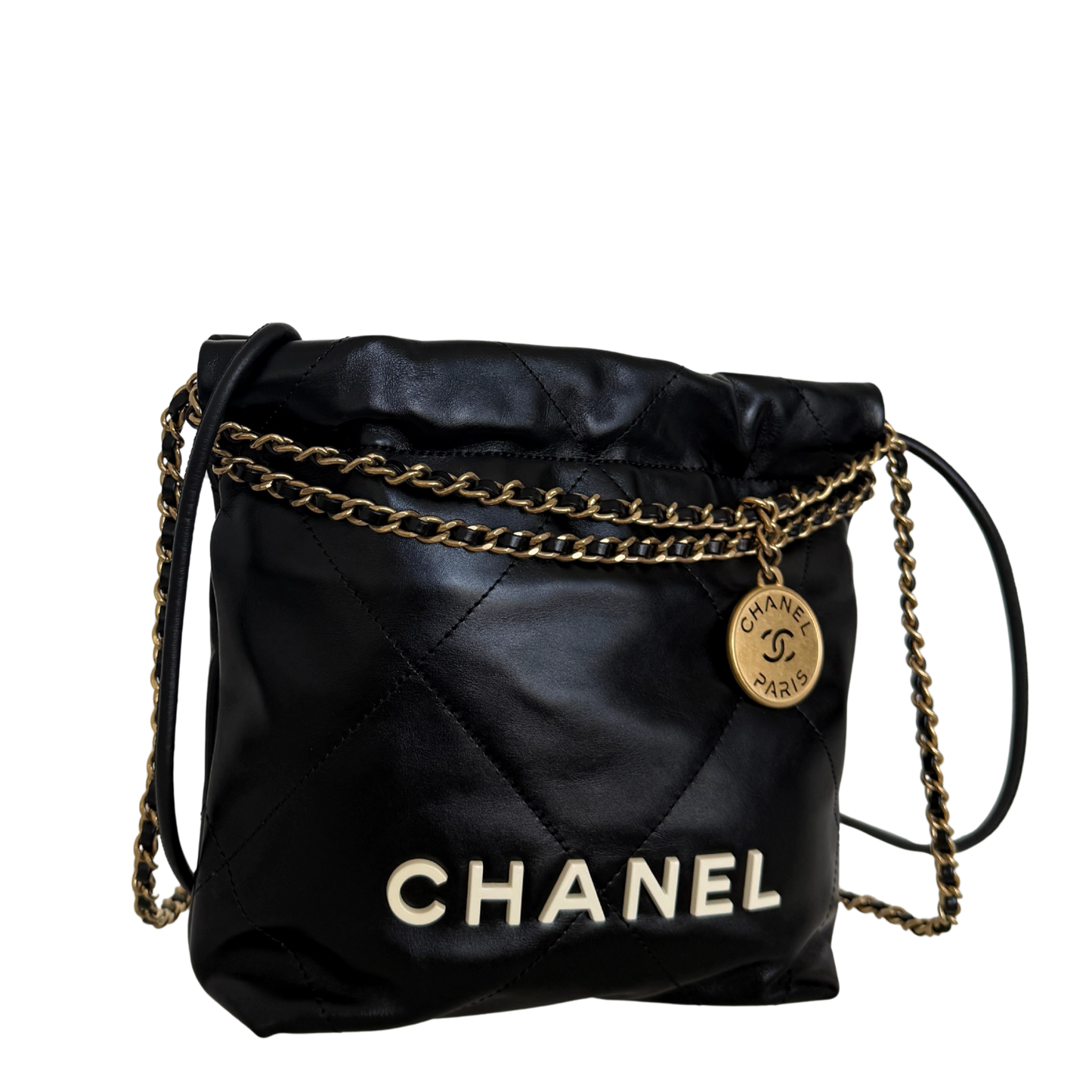Chanel Kleine Chanel 22 Tasche Schwarz aus Kalbsleder goldene Hardware / neuwertig Chanel