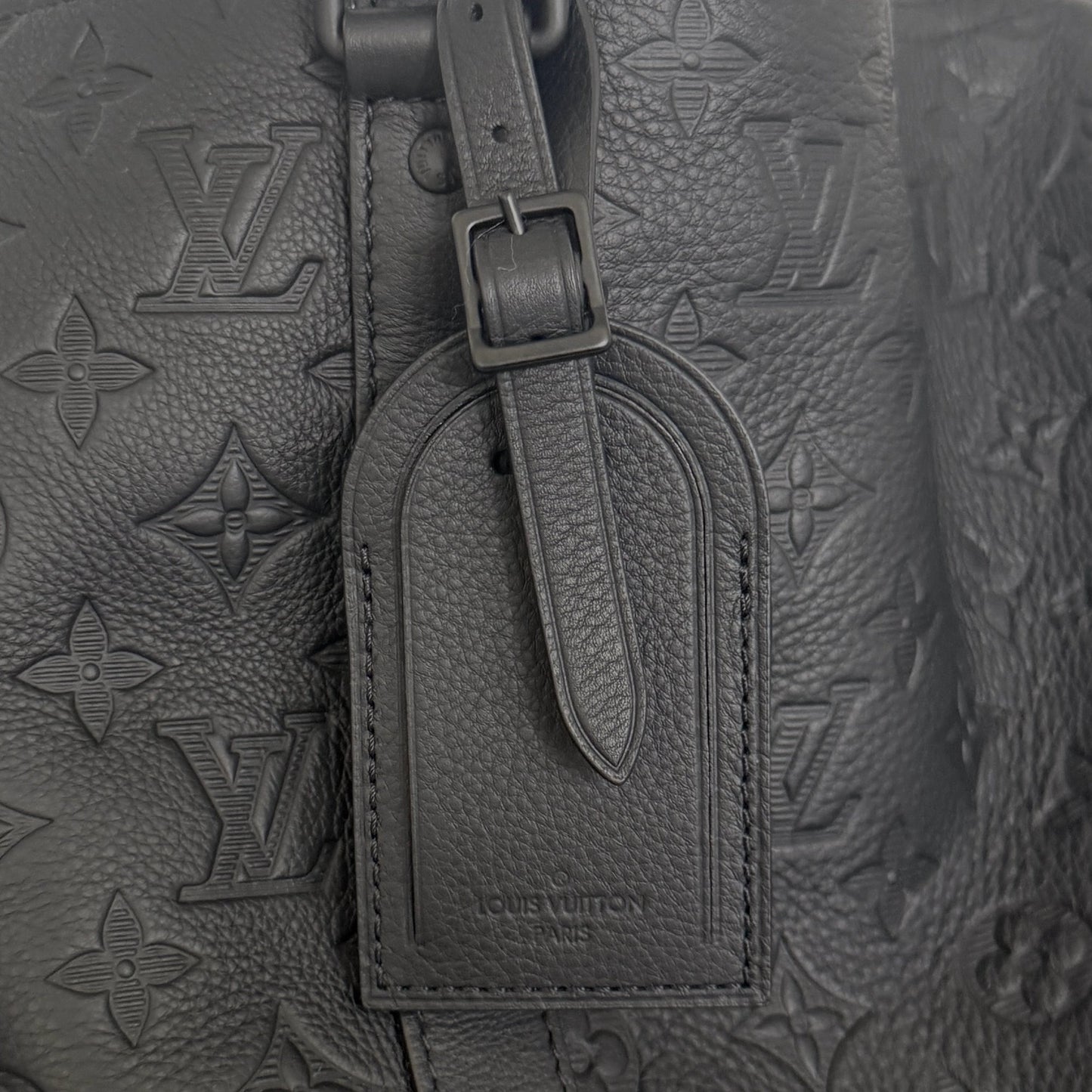 Louis Vuitton Keepall 50 mit Schulterriemen M44810 schwarz / neuwertig Louis Vuitton
