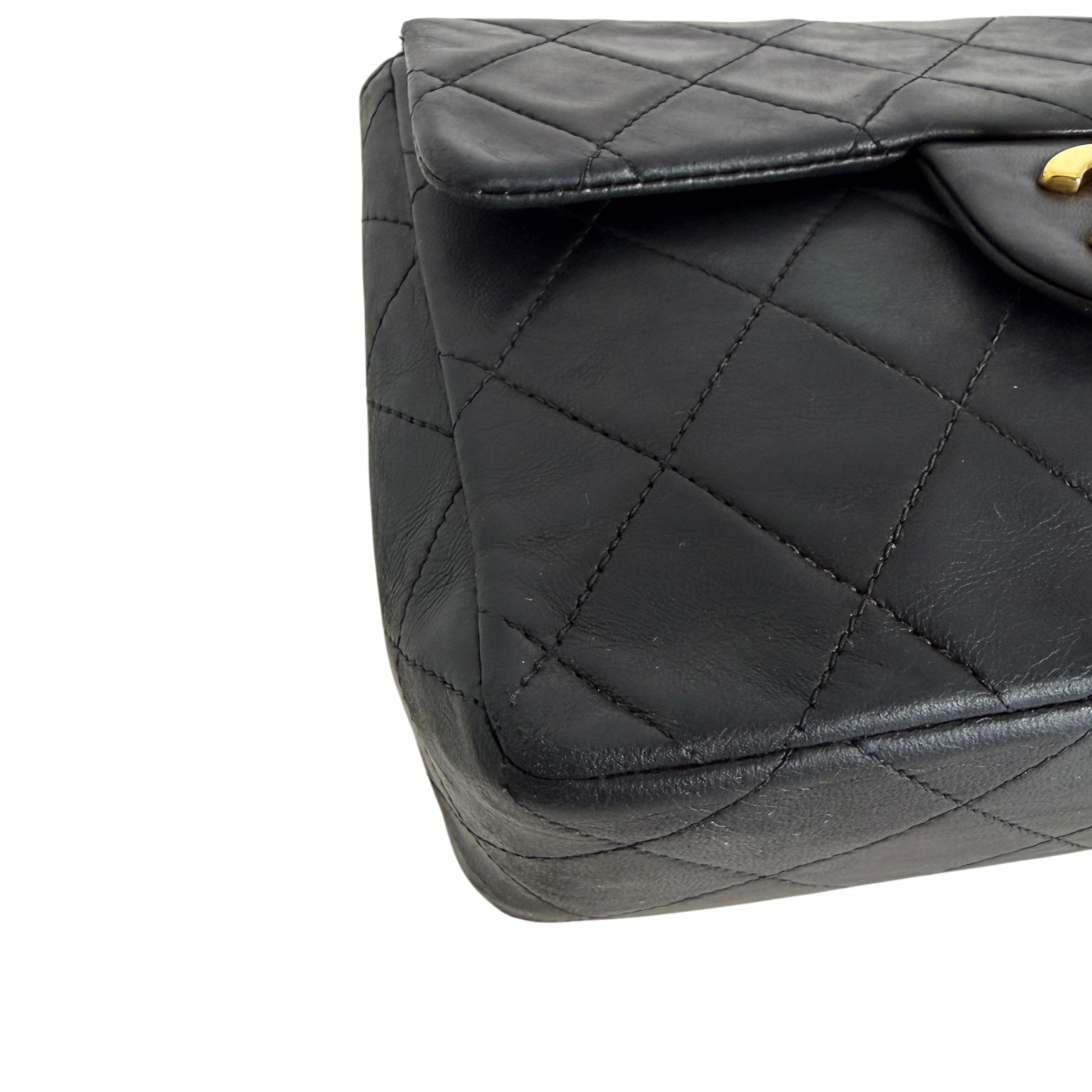 Chanel Timeless Mini Classic Flap schwarz GHW Vintage / gut Chanel
