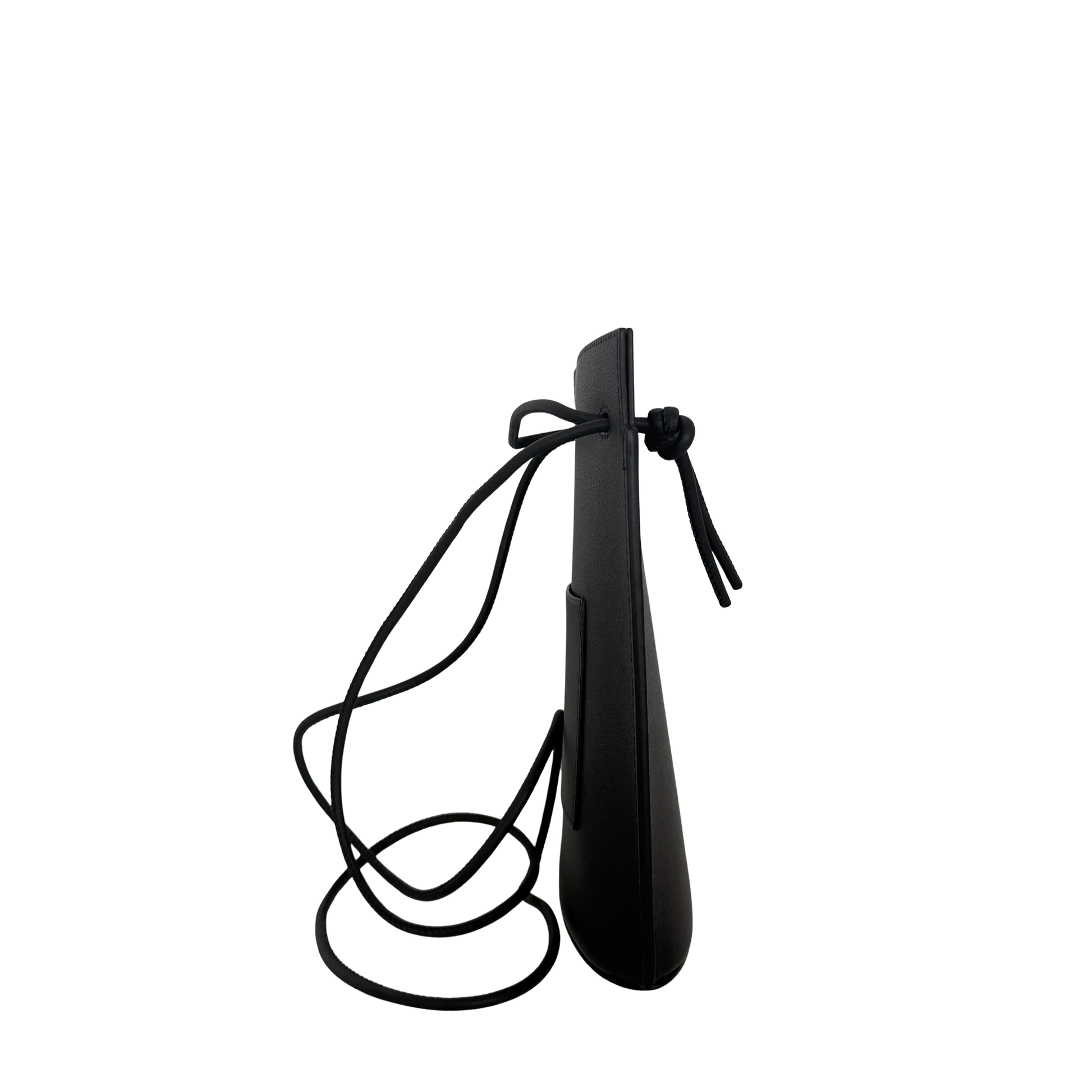 Loewe Pebble Dice Tasche aus klassischem Kalbsleder Schwarz / neuwertig Loewe